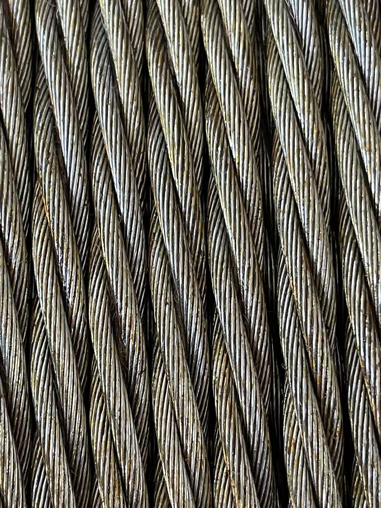 Galvanized Lubricated Steel Wire Rope -4 X 19 + FC